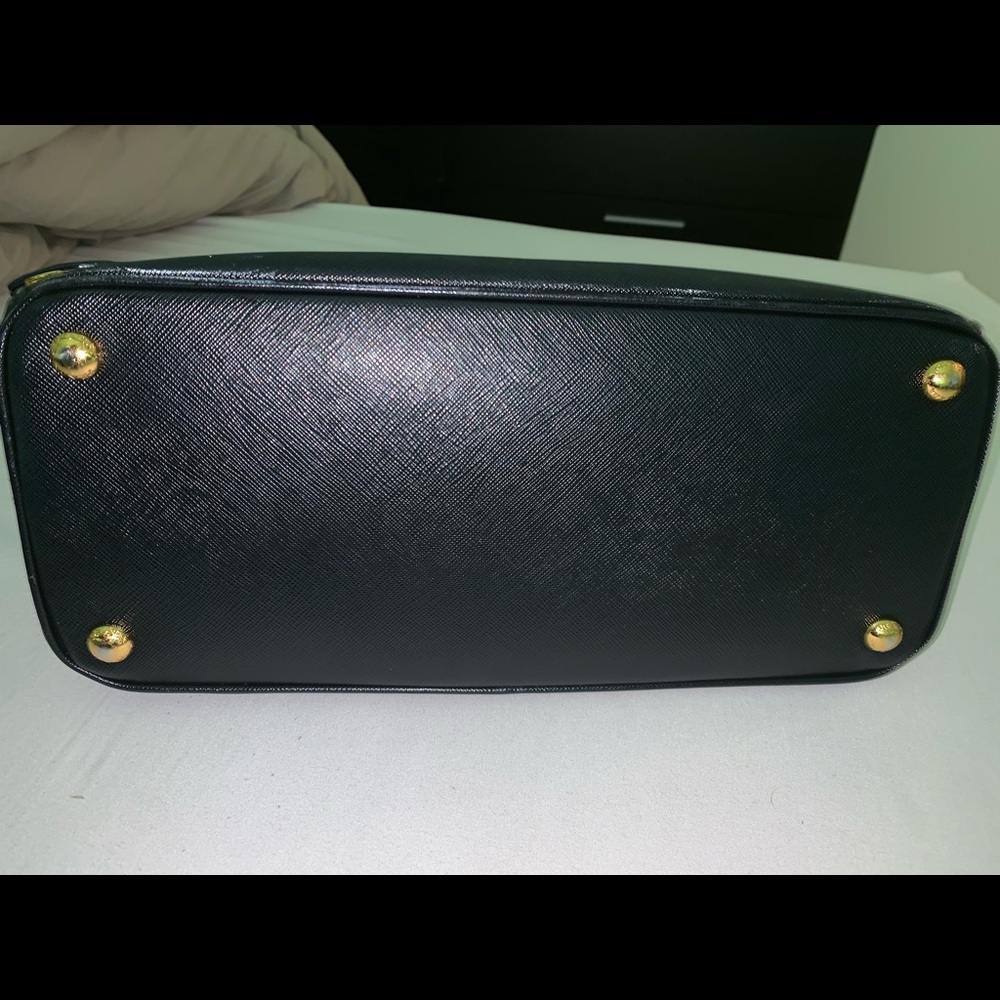 Prada Galleria Small Saffiano Leather Bag - Picture 4 of 9